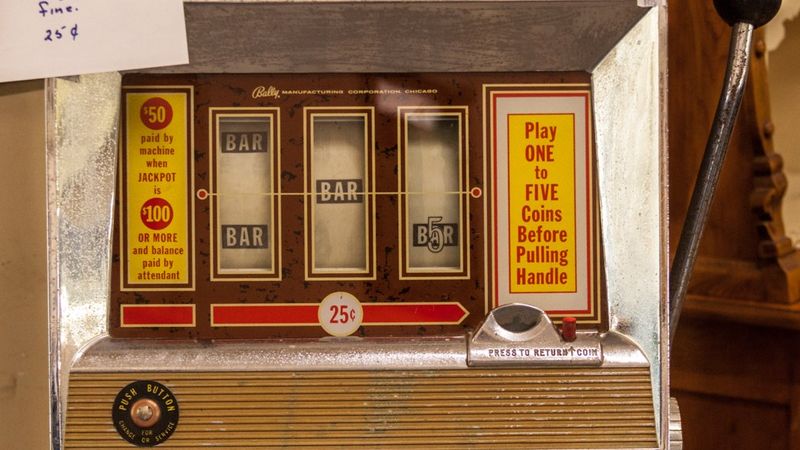 A one-armed bandit slot machine